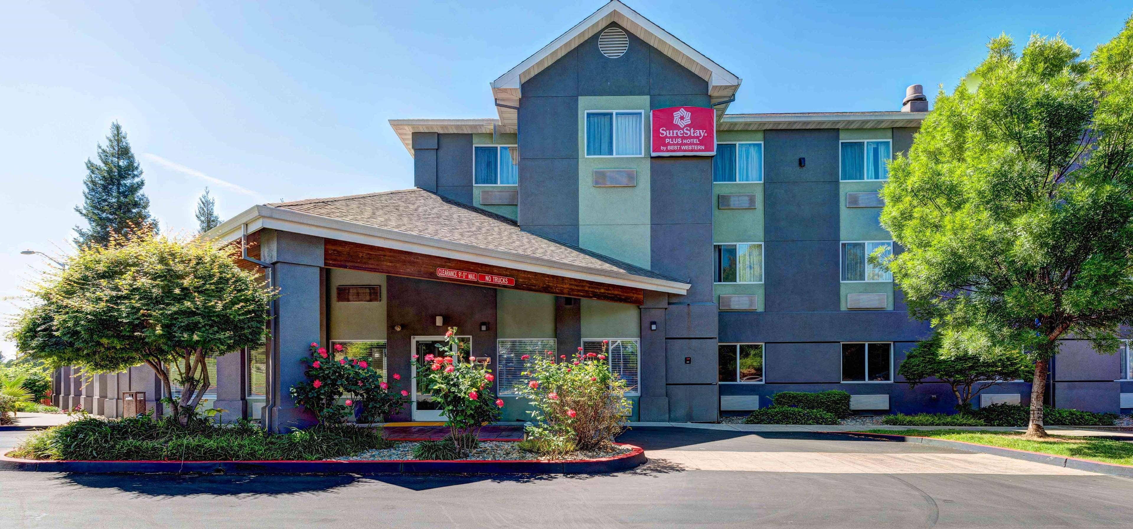 Surestay Plus Hotel By Best Western Redding Exterior photo